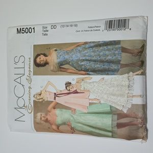 2/$20 McCall's Petite Evening Elegance M5001 Sewing Pattern 023795500128 ©2005